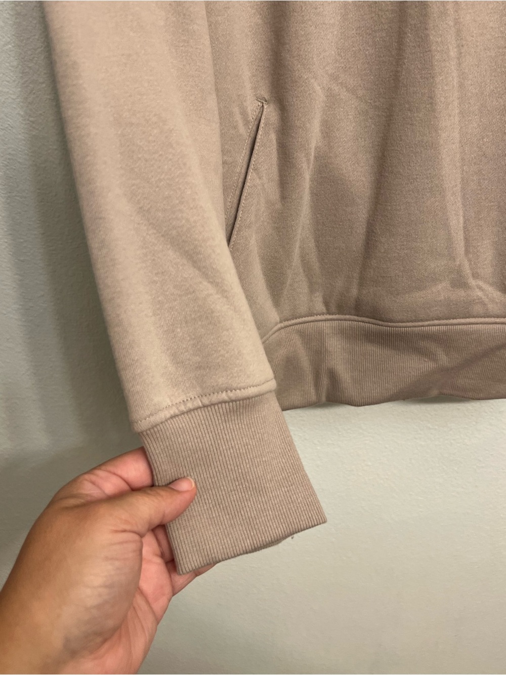Wildfox Andie Hoodie Large NWT - Picture 9 of 10